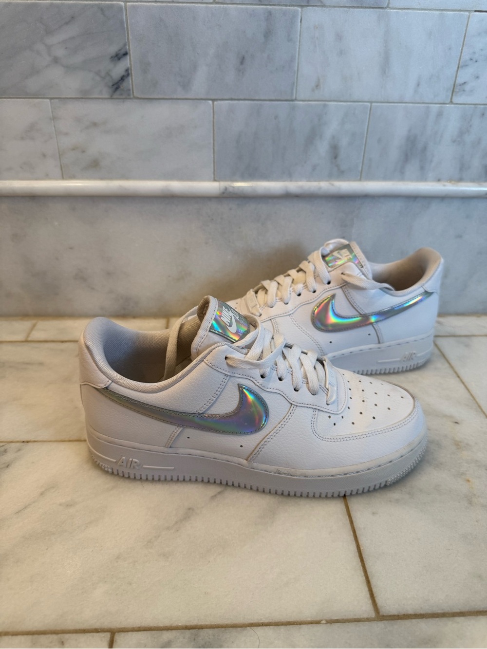 Holographic Nike Air Force 1 low sneakers (white & iridescent)